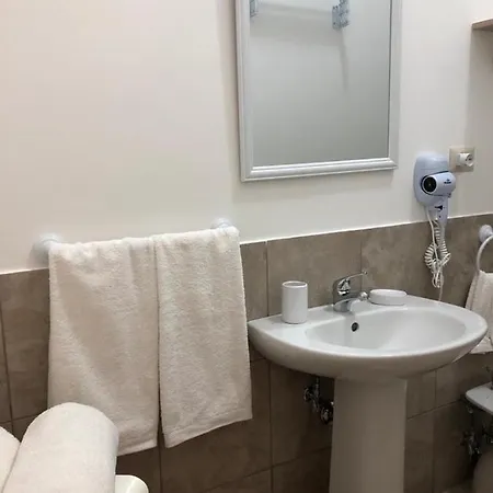 Ange Джардини-Наксос